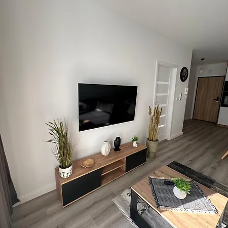 Skytravel 27 Apartament Pileckiego Nowy Dwor Mazowiecki Airport Modlin 24H Exterior foto