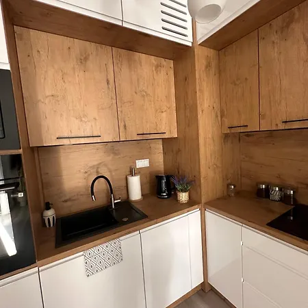Skytravel 27 Apartament Pileckiego Nowy Dwor Mazowiecki Airport Modlin 24H Exterior foto