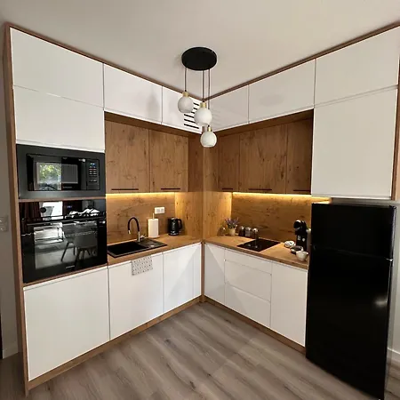 Skytravel 27 Apartament Pileckiego Nowy Dwor Mazowiecki Airport Modlin 24H Exterior foto