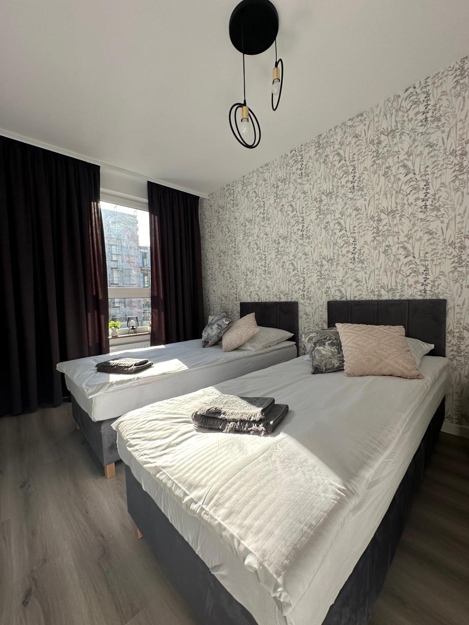 Skytravel 27 Pileckiego Airport Modlin 24h *
